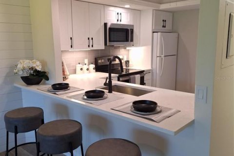 Apartment in Sarasota, Florida 2 bedrooms, 99.03 sq.m. № 749446 - photo 3