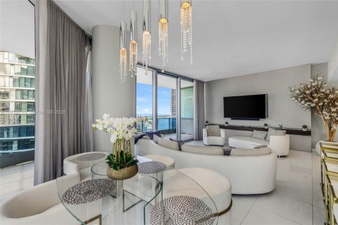 Condominio en venta en Miami, Florida, 2 dormitorios, 142.98 m2 № 2076641 - foto 8