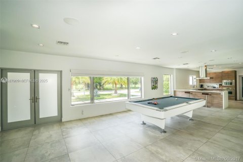 Villa ou maison à vendre à Miami Beach, Floride: 5 chambres, 394.65 m2 № 1987310 - photo 14