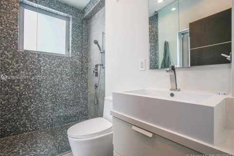 Villa ou maison à vendre à Miami Beach, Floride: 5 chambres, 394.65 m2 № 1987310 - photo 11