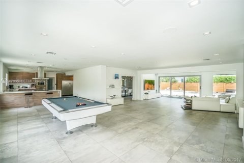 Villa ou maison à vendre à Miami Beach, Floride: 5 chambres, 394.65 m2 № 1987310 - photo 5