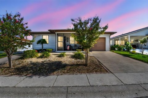 Casa en venta en Lakeland, Florida, 2 dormitorios, 125.88 m2 № 1886446 - foto 2