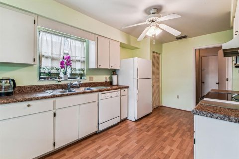 Casa en venta en Lakeland, Florida, 2 dormitorios, 125.88 m2 № 1886446 - foto 15