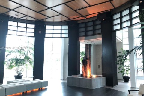 Condo à Miami, Floride, 2 chambres  № 2039894