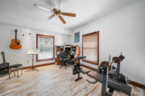 House in Punta Gorda, Florida 4 bedrooms, 199.37 sq.m. № 1916595 - photo 27