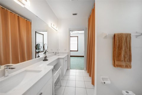 House in Punta Gorda, Florida 4 bedrooms, 199.37 sq.m. № 1916595 - photo 24