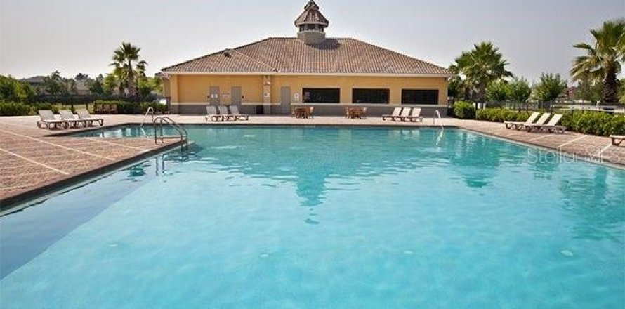 Adosado en Orlando, Florida 3 dormitorios, 215.44 m2 № 1855930