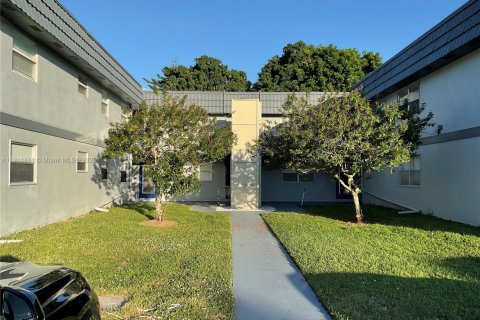 Condo à Delray Beach, Floride, 2 chambres  № 1970518