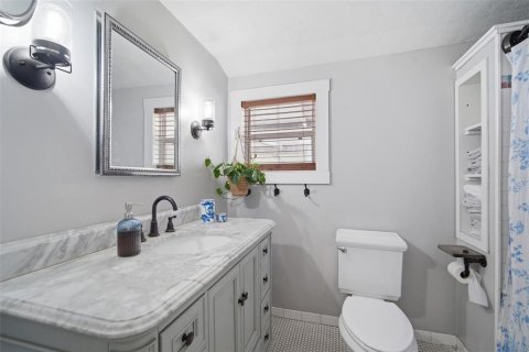 Casa en venta en Plant City, Florida, 3 dormitorios, 243.87 m2 № 2103478 - foto 13