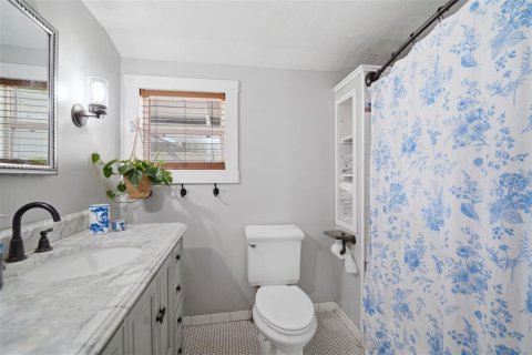 Casa en venta en Plant City, Florida, 3 dormitorios, 243.87 m2 № 2103478 - foto 14