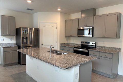 Casa en alquiler en Davenport, Florida, 4 dormitorios, 154.68 m2 № 1910407 - foto 11