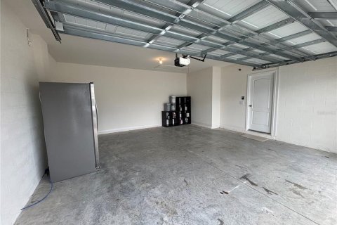 Casa en alquiler en Davenport, Florida, 4 dormitorios, 154.68 m2 № 1910407 - foto 28