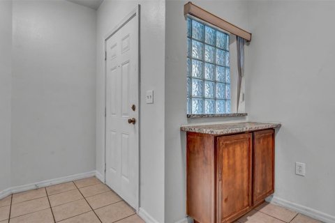 Condo in Riverview, Florida, 3 bedrooms  № 1909144 - photo 6