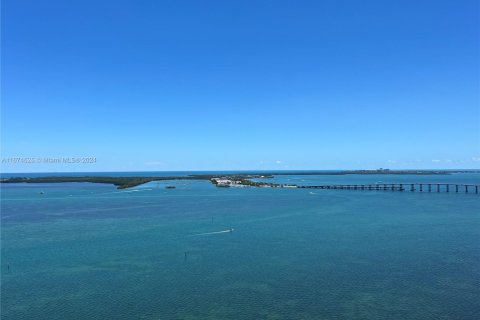 Condo in Miami, Florida, 1 bedroom № 2186241
