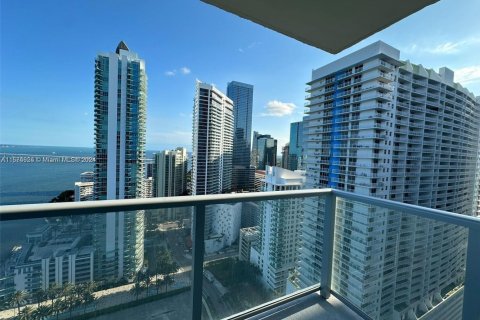 Condo in Miami, Florida, 1 bedroom № 2186241 - photo 7