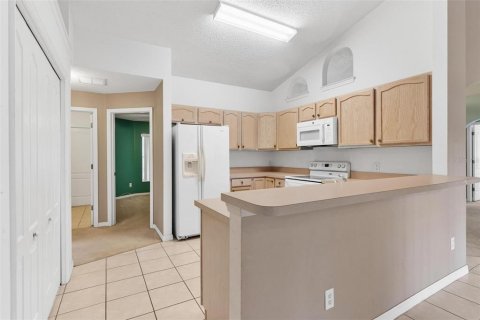 House in Eustis, Florida 4 bedrooms, 167.13 sq.m. № 1832670 - photo 20