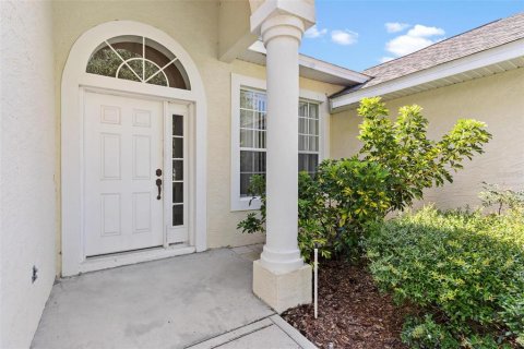 House in Eustis, Florida 4 bedrooms, 167.13 sq.m. № 1832670 - photo 5