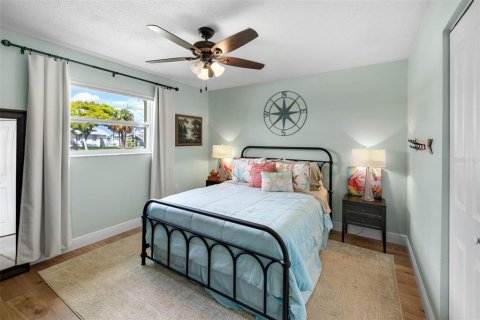 Casa en venta en Hernando Beach, Florida, 2 dormitorios, 77.29 m2 № 1914251 - foto 13