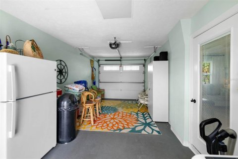 Casa en venta en Hernando Beach, Florida, 2 dormitorios, 77.29 m2 № 1914251 - foto 22