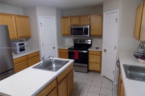 Villa ou maison à vendre à Orlando, Floride: 5 chambres № 1977854 - photo 17