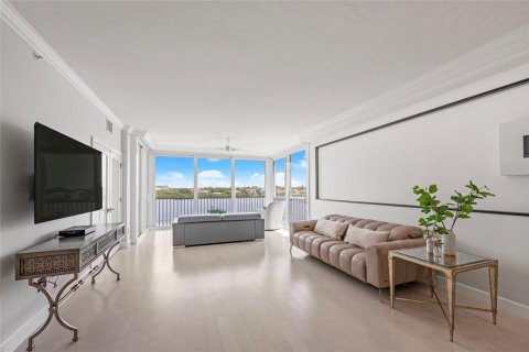 Copropriété à vendre à Sarasota, Floride: 2 chambres, 189.71 m2 № 2100904 - photo 20