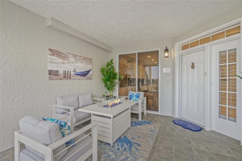 Copropriété à vendre à Sarasota, Floride: 2 chambres, 189.71 m2 № 2100904 - photo 10