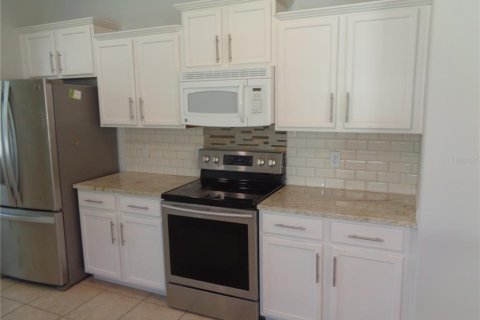 House in Orlando, Florida 3 bedrooms, 155.15 sq.m. № 1765987 - photo 10