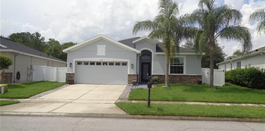 House in Orlando, Florida 3 bedrooms, 155.15 sq.m. № 1765987