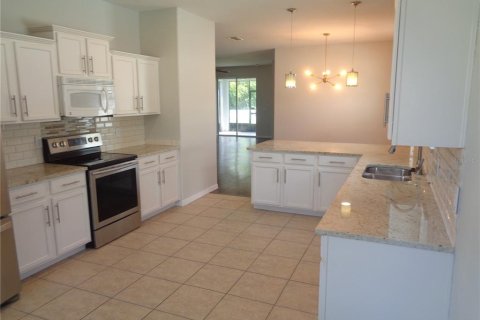 House in Orlando, Florida 3 bedrooms, 155.15 sq.m. № 1765987 - photo 15