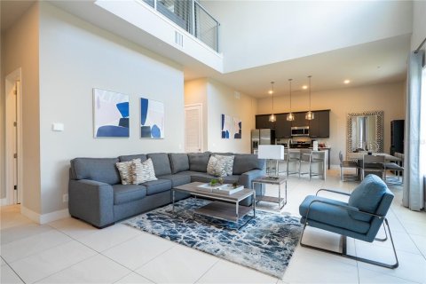 Condo in Four Corners, Florida, 5 bedrooms № 2232031 - photo 9