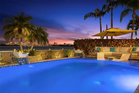 Villa ou maison à vendre à Clearwater, Floride: 5 chambres, 469.25 m2 № 1900495 - photo 3