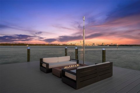 Villa ou maison à vendre à Clearwater, Floride: 5 chambres, 469.25 m2 № 1900495 - photo 8