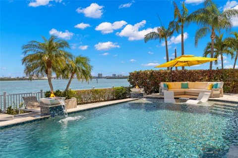 Villa ou maison à vendre à Clearwater, Floride: 5 chambres, 469.25 m2 № 1900495 - photo 6
