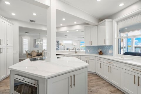 Villa ou maison à vendre à Clearwater, Floride: 5 chambres, 469.25 m2 № 1900495 - photo 18