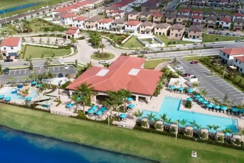 Touwnhouse à louer à Hialeah, Floride: 3 chambres, 143.07 m2 № 2388057 - photo 23