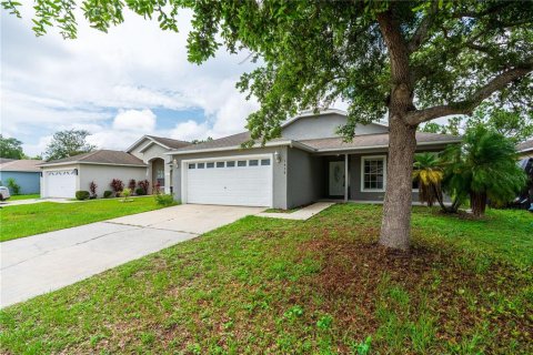 House in Orlando, Florida 3 bedrooms, 135.27 sq.m. № 1778665 - photo 2