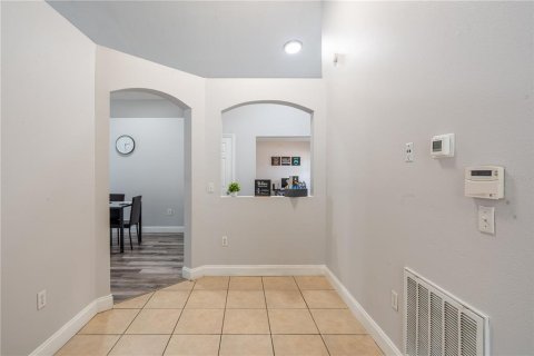 House in Orlando, Florida 3 bedrooms, 135.27 sq.m. № 1778665 - photo 5