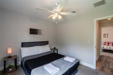 House in Orlando, Florida 3 bedrooms, 135.27 sq.m. № 1778665 - photo 30