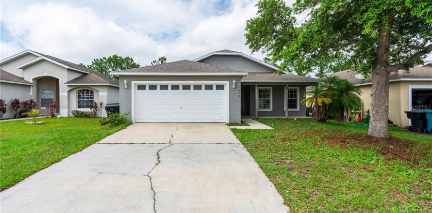 House in Orlando, Florida 3 bedrooms, 135.27 sq.m. № 1778665