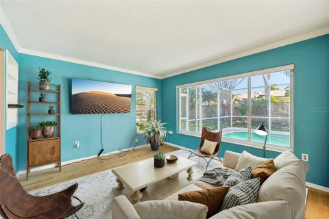 House in Sarasota, Florida 3 bedrooms, 162.58 sq.m. № 2414910 - photo 14