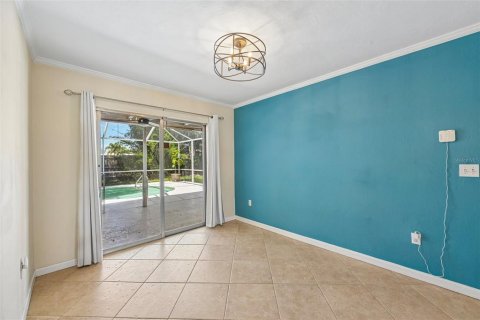 House in Sarasota, Florida 3 bedrooms, 162.58 sq.m. № 2414910 - photo 13