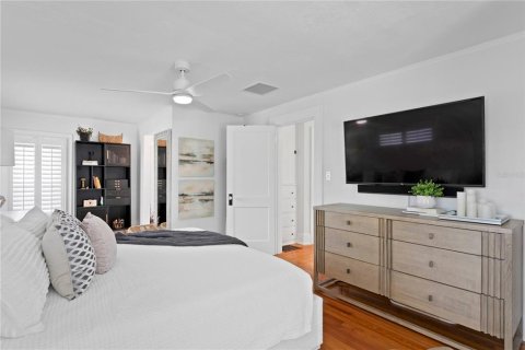 Casa en venta en Saint Petersburg, Florida, 3 dormitorios, 167.78 m2 № 1754709 - foto 30