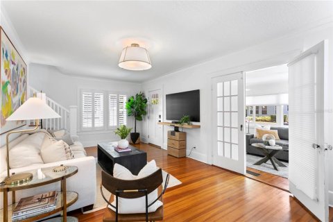 Casa en venta en Saint Petersburg, Florida, 3 dormitorios, 167.78 m2 № 1754709 - foto 9