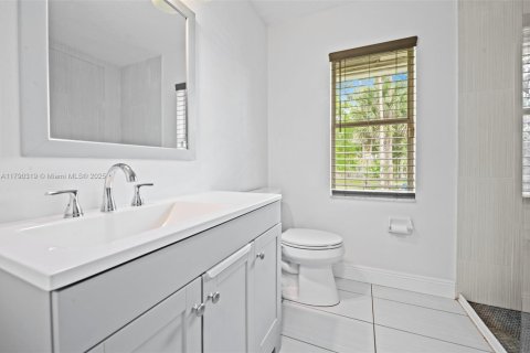 House in West Palm Beach, Florida 3 bedrooms, 169.55 sq.m. № 1730985 - photo 20