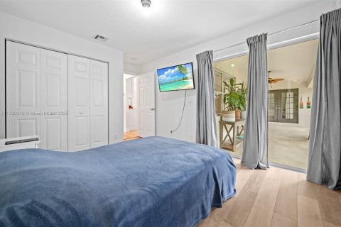House in West Palm Beach, Florida 3 bedrooms, 169.55 sq.m. № 1730985 - photo 19