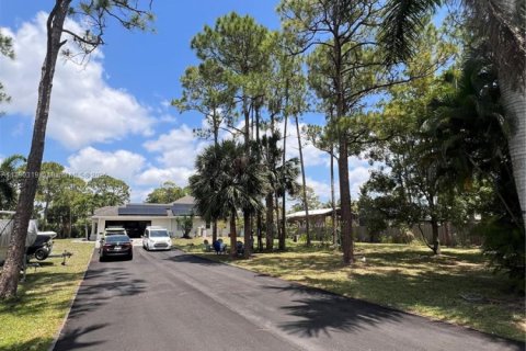 House in West Palm Beach, Florida 3 bedrooms, 169.55 sq.m. № 1730985 - photo 7