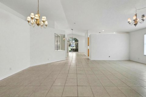 Villa ou maison à vendre à Boynton Beach, Floride: 3 chambres, 226.03 m2 № 2081715 - photo 6
