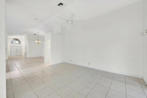 Villa ou maison à vendre à Boynton Beach, Floride: 3 chambres, 226.03 m2 № 2081715 - photo 8