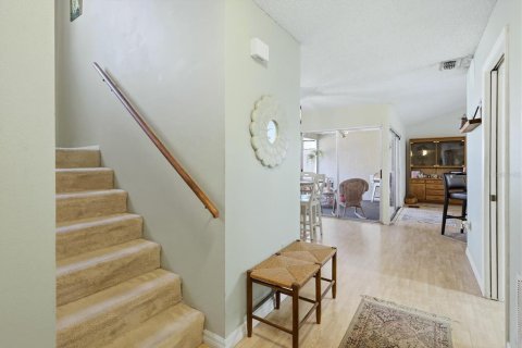 Touwnhouse à vendre à Sarasota, Floride: 2 chambres, 132.85 m2 № 2415399 - photo 4
