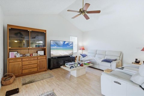 Touwnhouse à vendre à Sarasota, Floride: 2 chambres, 132.85 m2 № 2415399 - photo 5